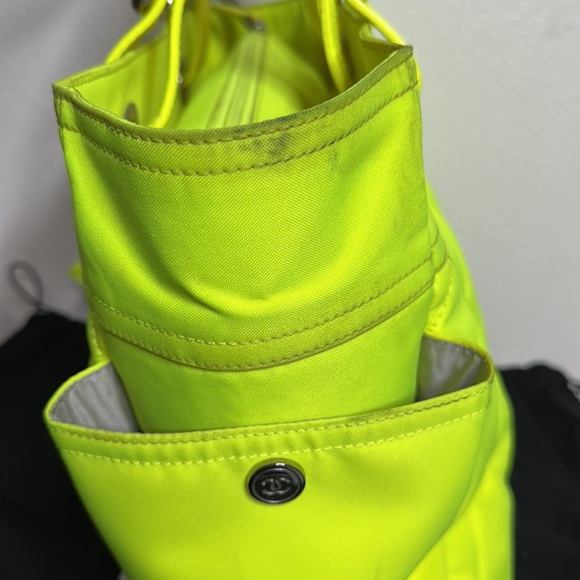 Chanel biarritz rare color tote bag - Picture 4 of 16